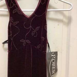 Roberta Velvet Dress in Deep Burgundy